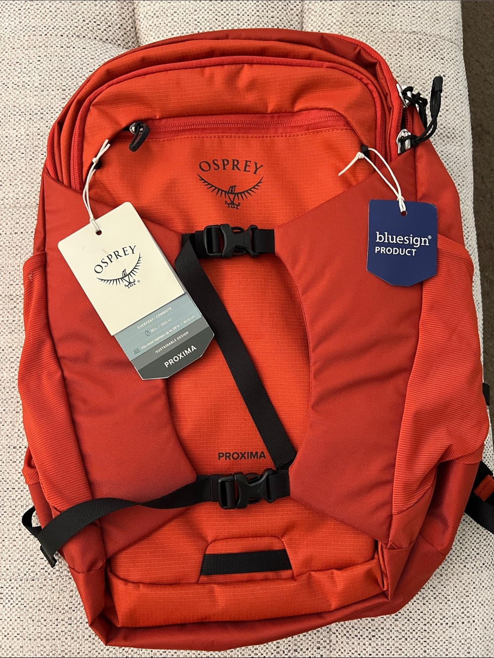 OSPREY Proxima Men's Backpack in orange